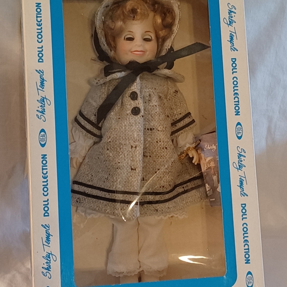 IDEAL SHIRLEY TEMPLE DOLL COLLECTION 1983 DIMPLES 12" DOLL IN BOX # 3P-4141-0000 - Picture 3 of 13